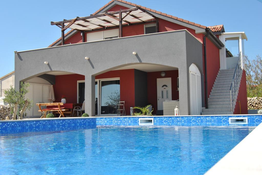 House With Swimming Pool Blue Diamond Apartment Povljana Luaran gambar